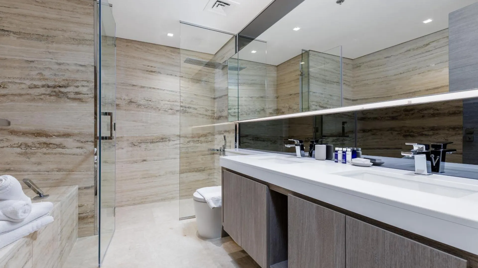 Apartment Maison Privee - Classy Urban Retreat With Amazing Dubai Canal Views United Arab Emirates