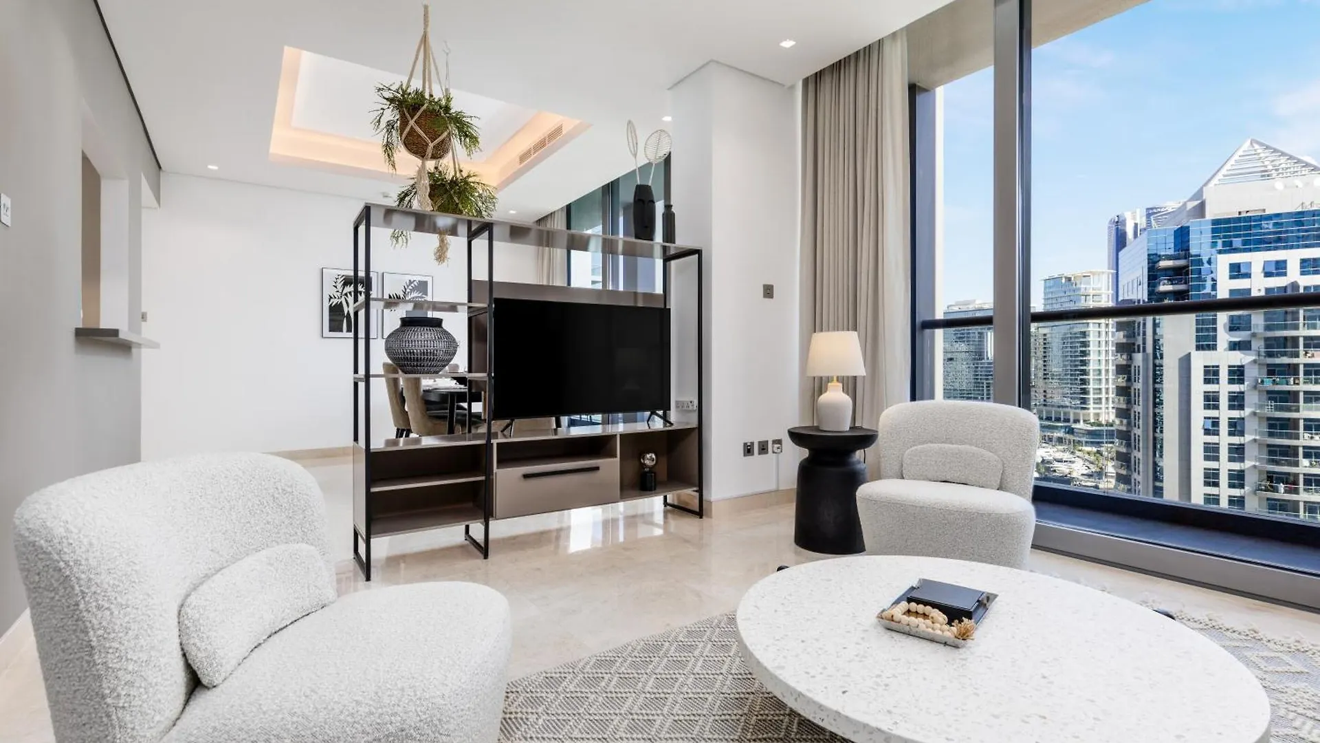 Maison Privee - Classy Urban Retreat With Amazing Dubai Canal Views